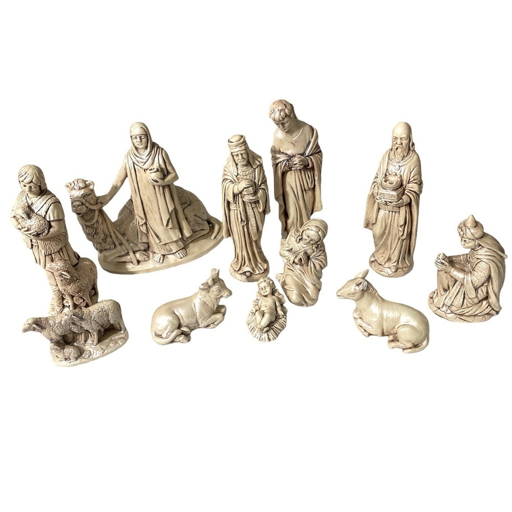 Vintage nativity set of 11 Chalk ware Figure Statues Williams 1977  OSHH